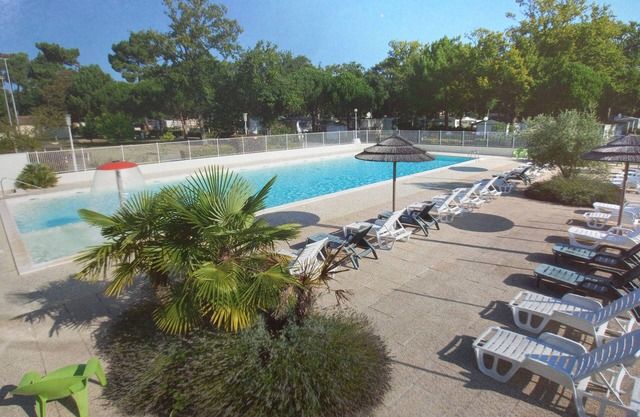 Location Mobilhome Camping 4 Domaine de Dugny