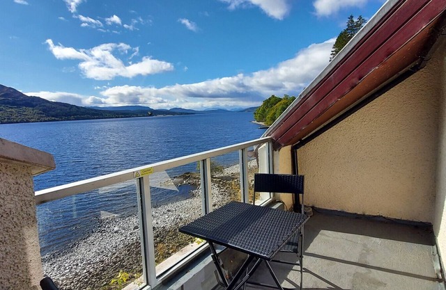 Loch Rannoch Highland Club, Lochside Lodge 4