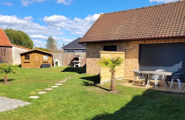Lodge Avec Jardin à 5min DE Stella Plage