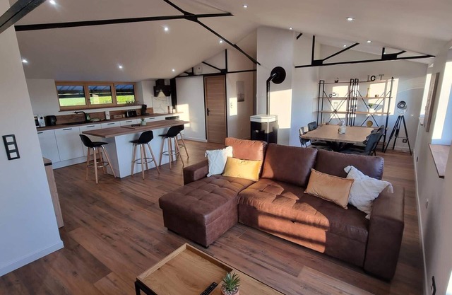 Loft Atypique, Proche Saint-brieuc et Plages
