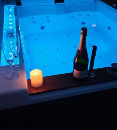 Loft/Jacuzzi L'instant