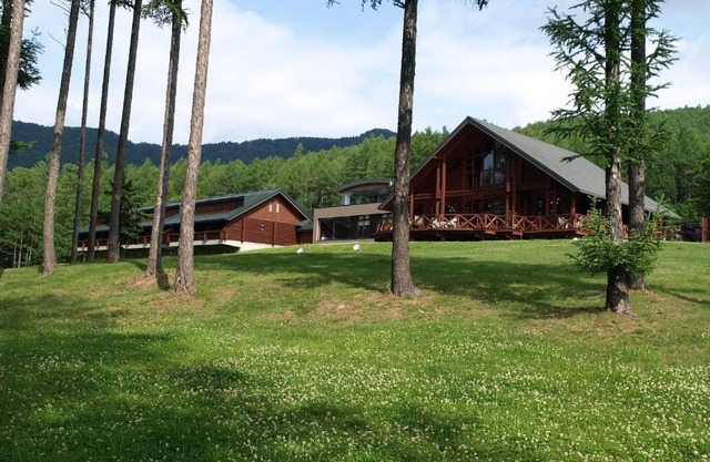 Log Hotel Larch Lake Kanayama