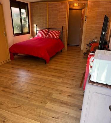 LOGEMENT PRIVE DANS VILLA individuelle