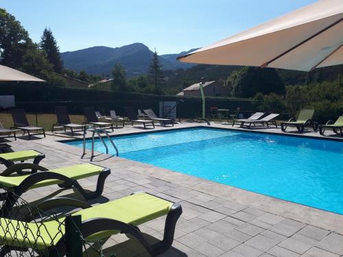 Logis Hôtel Le Céans