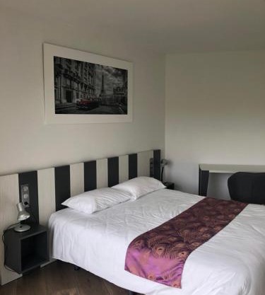 Logis Hotels - Hotel Restaurant l Enclos