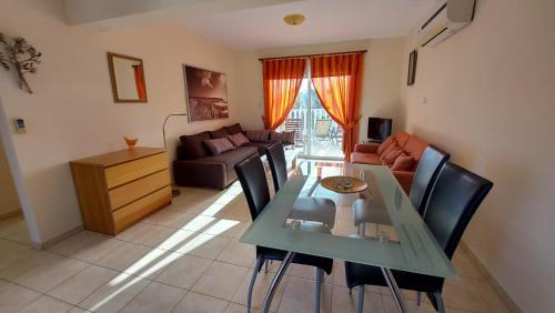 Lome Nissi Golden Sand