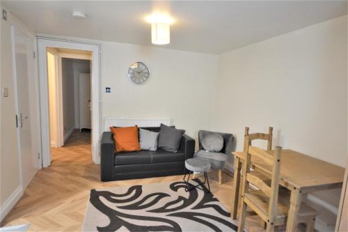 London Modern One Bedroom Apartment