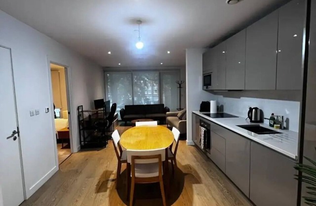 London (Southwark) Zone 1 Aptnn