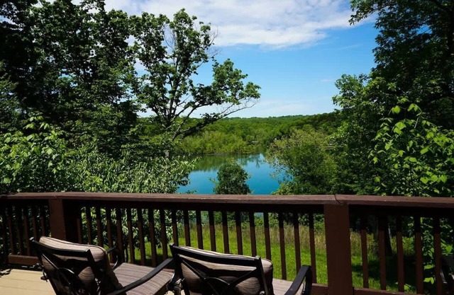 Long Beach Lake Lodge