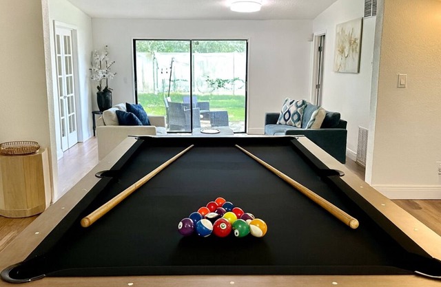 Longwood Getaway with Pool Table, BBQ Grill & Outdoor Space!