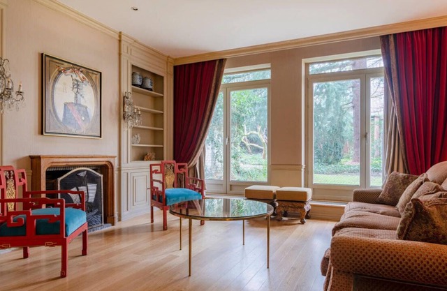 Louise Royal Residence