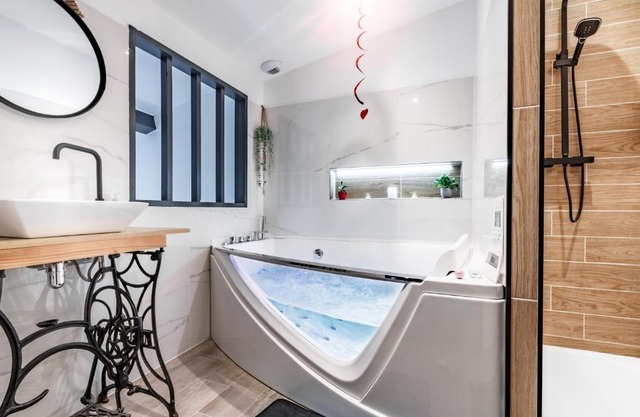 Love Loft Spa