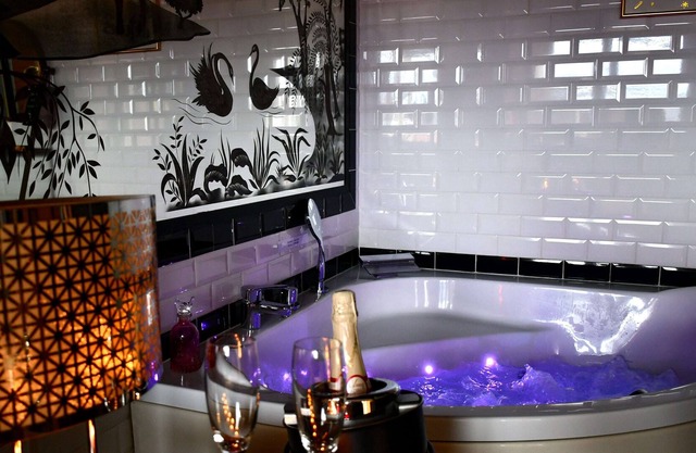 🌹Love Room🌹 Balneotherapy & terrace near the city center
