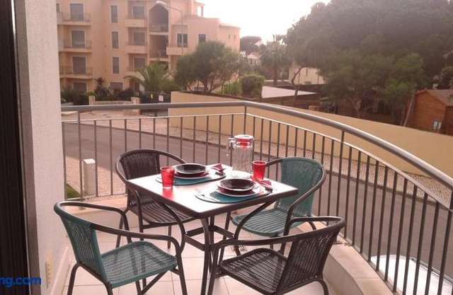 Lovely 1 Bed Apartment - Vista das Ondas