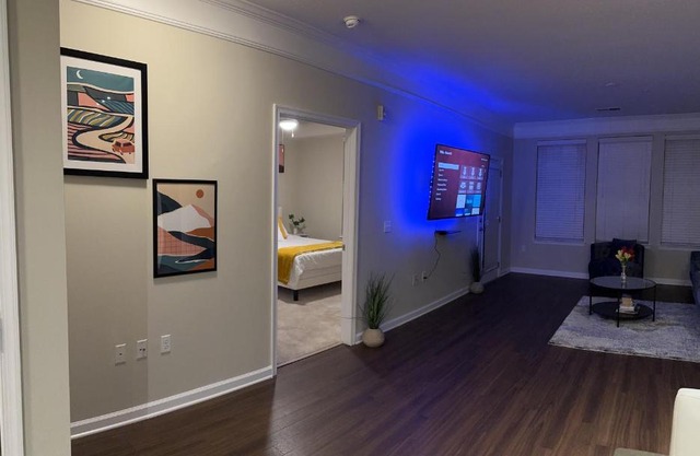 Lovely 2 bedroom apartment in Arlington VA