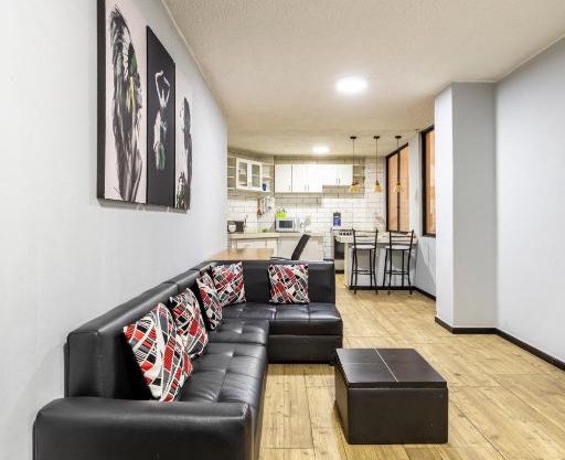 Lovely 2 Private-Bedroom Rental Unit in Quito