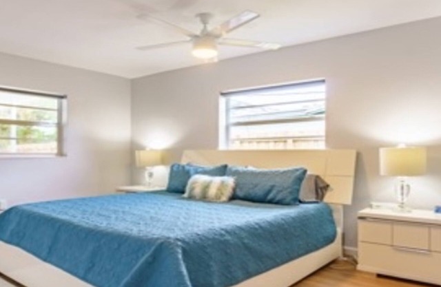 Lovely 4br Newly redone pool home