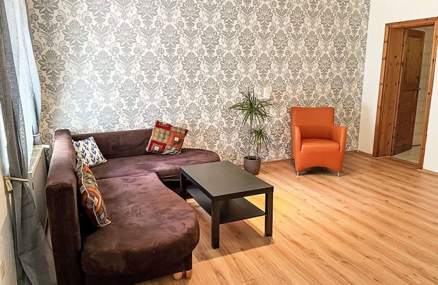 Lovely apartment for 2 guests with WIFI, TV, terrace, pets allowed and parking
