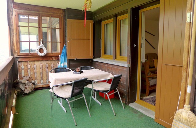 Lovely apartment for 4 guests with WIFI, TV, balcony, pets allowed, panoramic view and parking