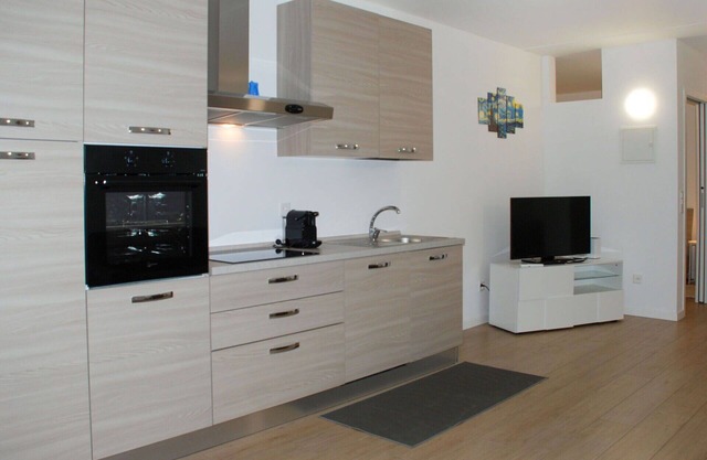 Lovely apartment for 4 people with A/C, WIFI, pool, TV, panoramic view and parking