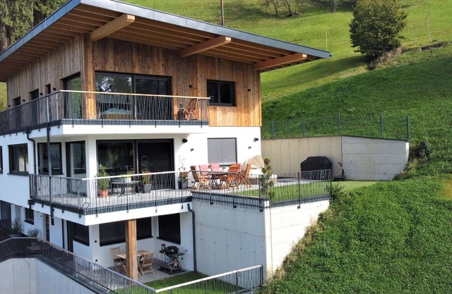 Lovely apartment for 4 people with WIFI, TV and panoramic view