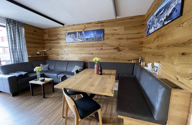 Lovely apartment for 7 people with WIFI, TV, balcony and panoramic view