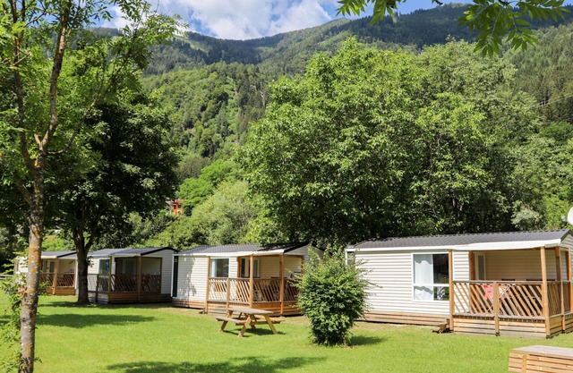 Lovely apartment in villa for 4 people with A/C, WIFI, TV, terrace, pets allowed and panoramic v.