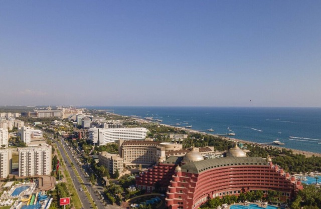 Lovely Apartment with Balcony in Aksu