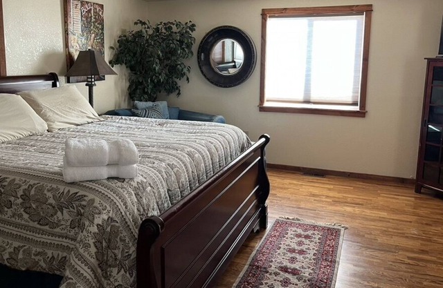 Lovely County Fair Getaway Home