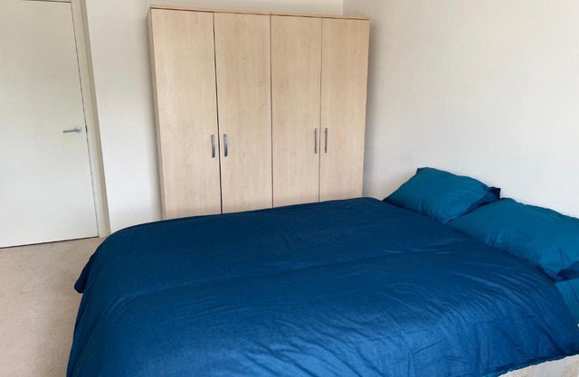 Lovely Double Room In London Colindale