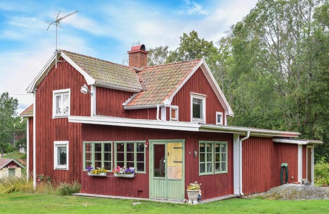 Lovely Home In Ankarsrum With Wifi