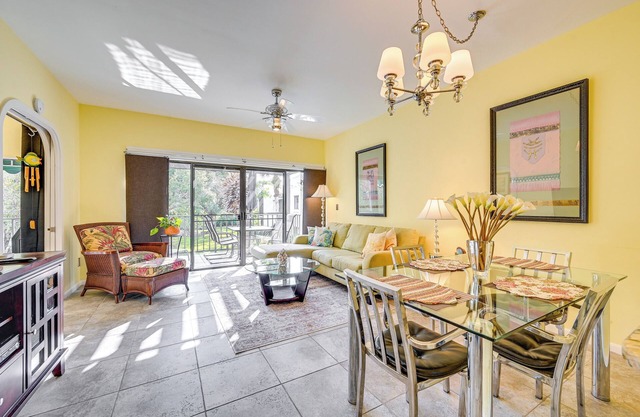 Lovely Naples Vacation Rental w/Shared Pools!