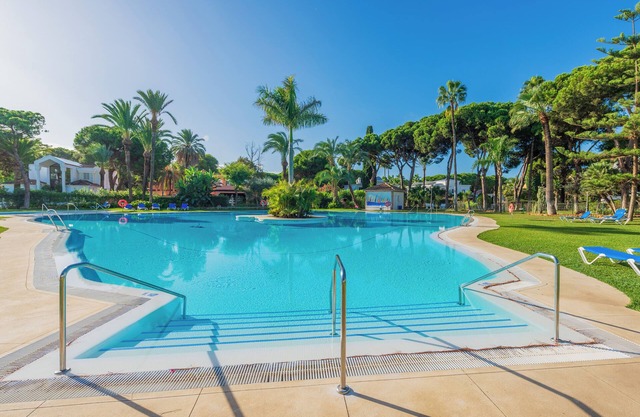 Lovely Penthouse apartment in El Presidente with Wi-Fi, , 5 pools and tennis courts