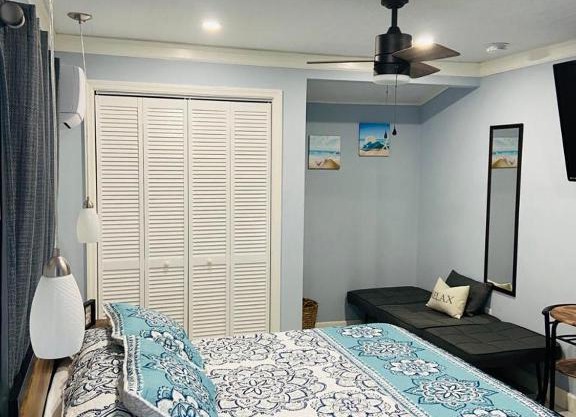 Lovely rental unit with independent entrance apt # 1