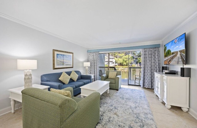 Lovely Two Bedroom Palmetto Dunes Townhome