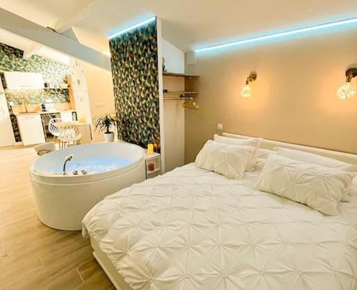 Lovicéa Balnéo Suite, 200m plage