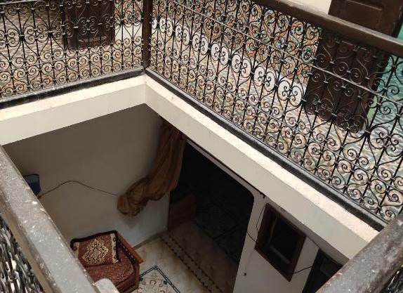 Low cost flat in a old Ryad