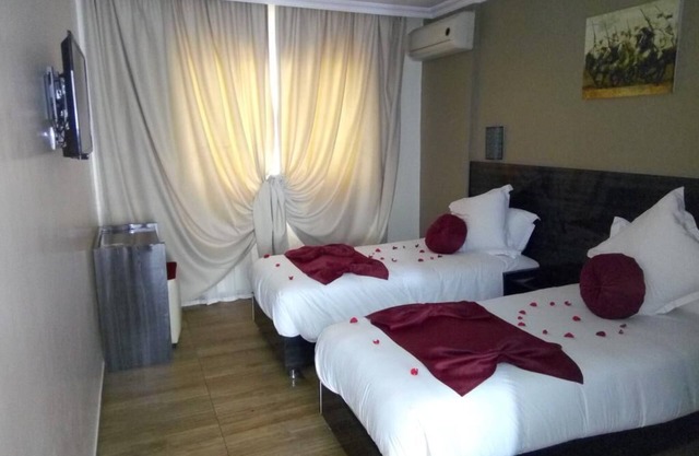 low-cost hotel