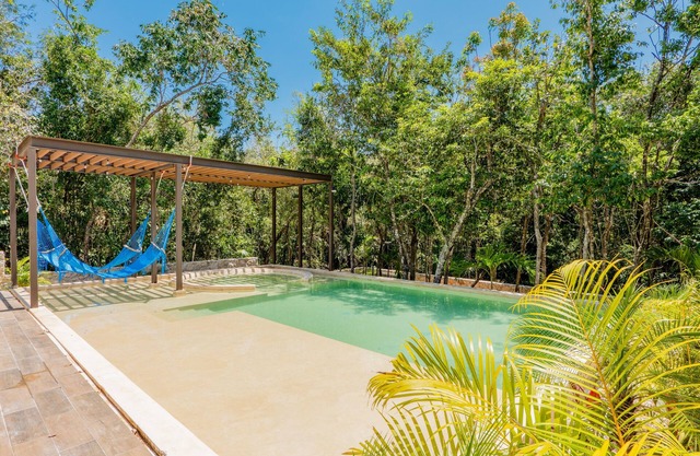 Lower level apartment with high-speed internet pool, gym, & tennis courts
