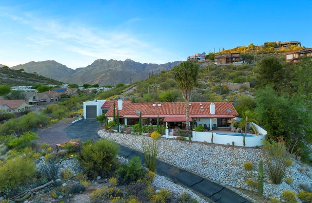 Luxe Catalina Foothills Hideaway with Private Pool