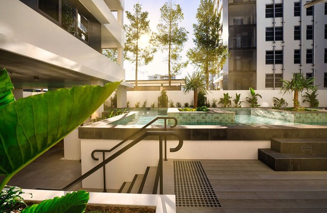 Luxe Hotel Style with Amenities of Apartment City Vibes near Beach/Restaurants