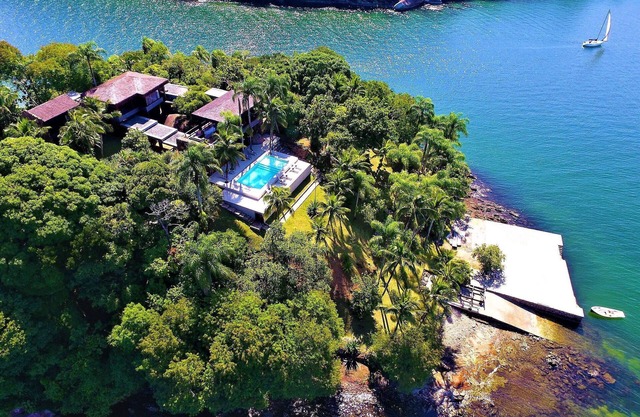 LuxoBrasil #AR08 Exclusive Japan Island Angra dos Reis Vacation Rental