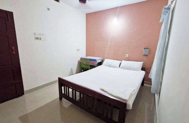 Luxurious 1 double Bed BnB 2