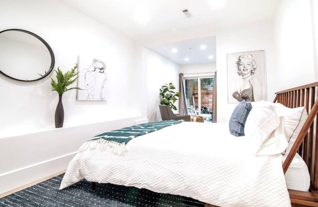 Luxurious Dolores Park Beauty with Private Garden!