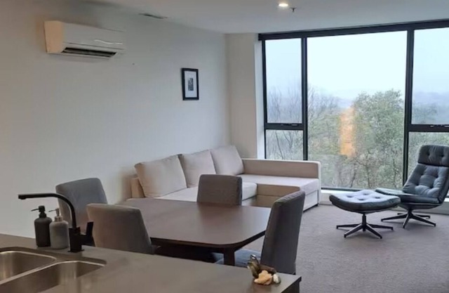 Luxurious Private One Bedroom Apartment, Gungahlin