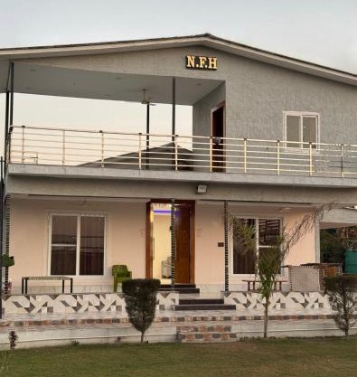 Luxurious stay at nandi farm