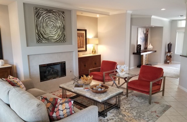 Luxurious Sun City Living - 30 night minimum