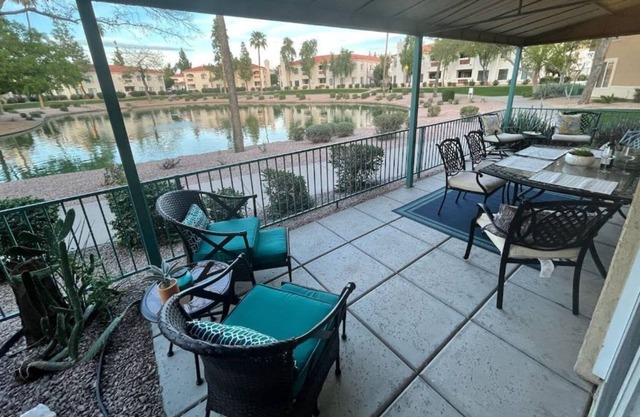 Luxurious Superstition Springs condo in Mesa