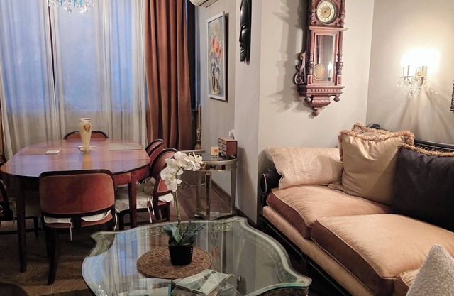 LUXURY 2-BEDROOM APARTMENT WITH AC IN CITY CENTER CASCADE YEREVAN