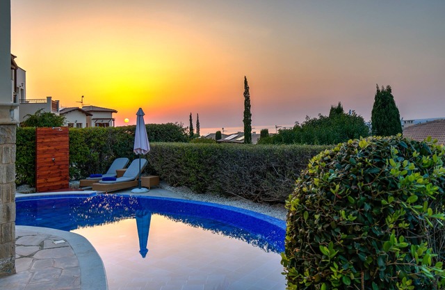 Luxury 3Br 2Ba Apartment With Heated Private Pool-Aphrodite Hills